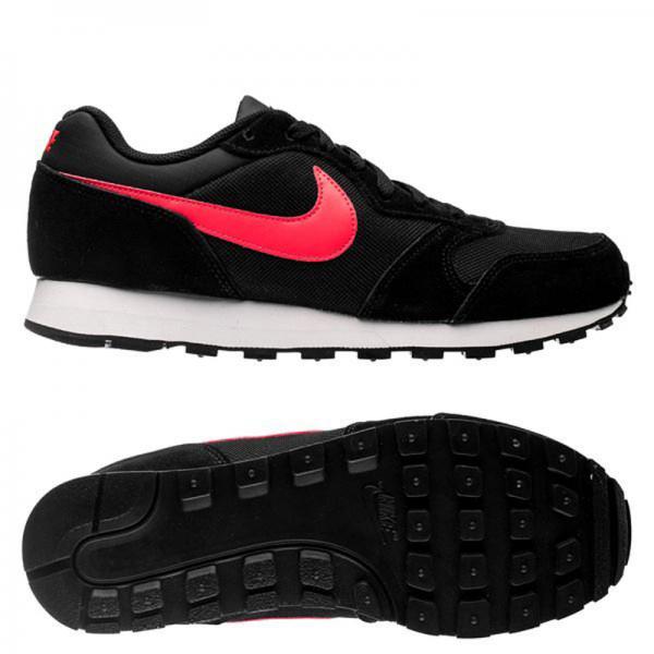 colony Zeal Salesperson NIKE MD RUNNER 2